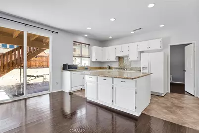 12973 Newport, Hesperia, CA 92344 - Photo 14
