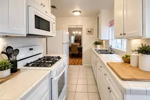 553 Baughman, Claremont, CA 91711 - Photo 2