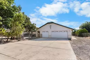 8039 Sherborn Ave, Hesperia, CA 92345 - Photo 4