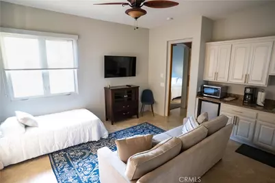 10230 Bellflower Street, Oak Hills, CA 92344 - Photo 52