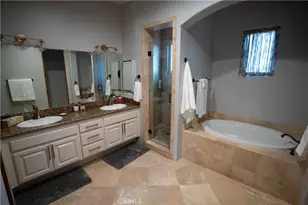 10230 Bellflower St, Oak Hills, CA 92344 - Photo 54