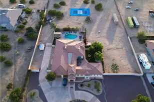 10230 Bellflower St, Oak Hills, CA 92344 - Photo 46