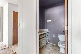 31707 Furst St, Lucerne Valley, CA 92356 - Photo 10