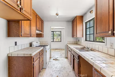 31707 Furst Street, Lucerne Valley, CA 92356 - Photo 4