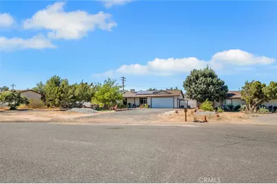 15436 Greenwood, Hesperia, CA 92345 - Photo 2