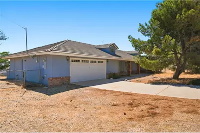 8451 Sky Harbor, Phelan, CA 92371 - Photo 2