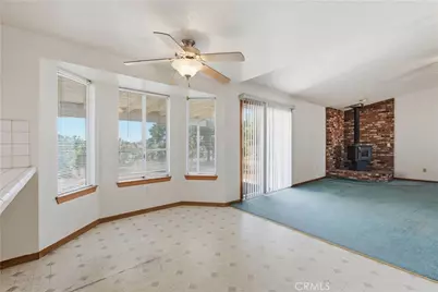 8451 Sky Harbor, Phelan, CA 92371 - Photo 14