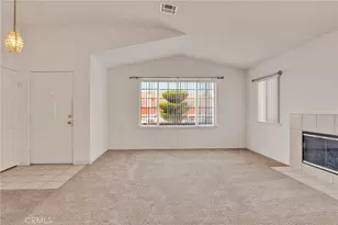 13455 Lakeside Dr, Victorville, CA 92395 - Photo 6