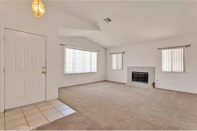 13455 Lakeside Drive, Victorville, CA 92395 - Photo 10