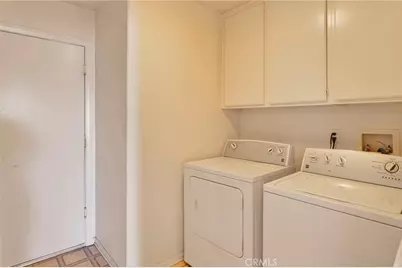 13455 Lakeside Drive, Victorville, CA 92395 - Photo 20