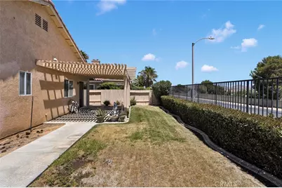 13455 Lakeside Drive, Victorville, CA 92395 - Photo 40