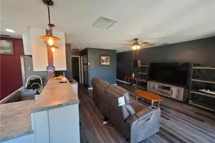 27535 Lakeview, Helendale, CA 92342 - Photo 10