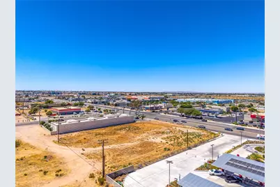 15335 Bear Valley, Hesperia, CA 92345 - Photo 14