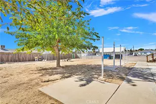 16161 Lorene Dr, Victorville, CA 92395 - Photo 28