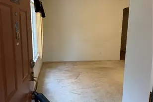 14699 Queen Valley, Victorville, CA 92394 - Photo 6