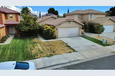 14699 Queen Valley, Victorville, CA 92394 - Photo 2