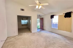 14699 Queen Valley, Victorville, CA 92394 - Photo 4