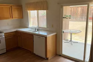 14699 Queen Valley, Victorville, CA 92394 - Photo 8