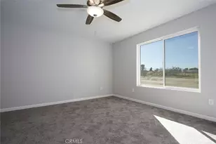 17796 Valencia St, Hesperia, CA 92345 - Photo 12