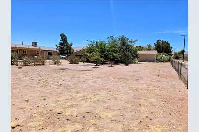 10790 Jamul Road, Apple Valley, CA 92308 - Photo 30