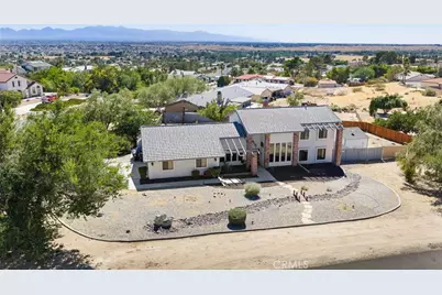 19403 Oneida Court, Apple Valley, CA 92307 - Photo 2