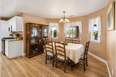 6797 Blue Rose, Oak Hills, CA 92344 - Photo 6