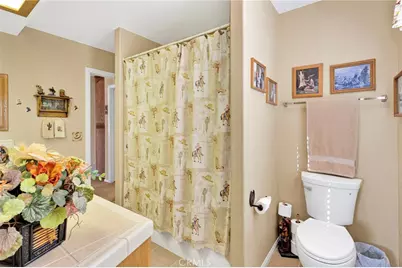 14570 Gayhead, Apple Valley, CA 92307 - Photo 2