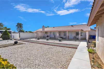 14570 Gayhead, Apple Valley, CA 92307 - Photo 36