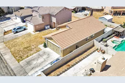 14598 Hidden Canyon Lane, Victorville, CA 92394 - Photo 36