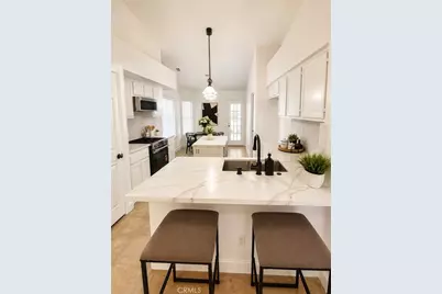 31880 Granville, Winchester, CA 92596 - Photo 12