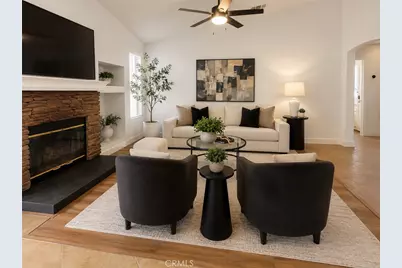 31880 Granville, Winchester, CA 92596 - Photo 8