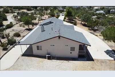 9425 Mountain, Pinon Hills, CA 92372 - Photo 4