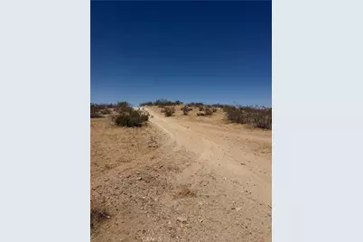 39 Leaping Lizard Lane, Apple Valley, CA 92307 - Photo 1