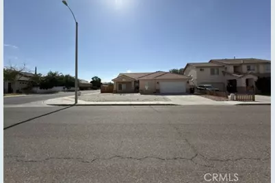 13178 Pacific Terrace, Victorville, CA 92392 - Photo 4