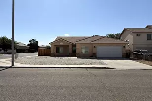 13178 Pacific Terrace, Victorville, CA 92392 - Photo 2