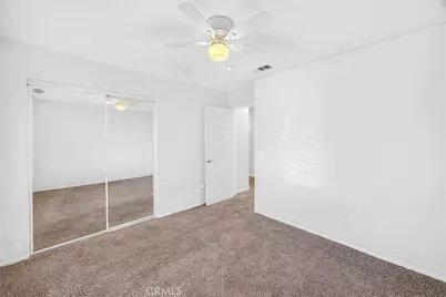15752 Whitecap Way, Victorville, CA 92394 - Photo 32