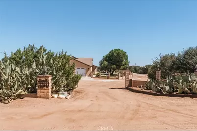 7732 Daisy, Oak Hills, CA 92344 - Photo 56