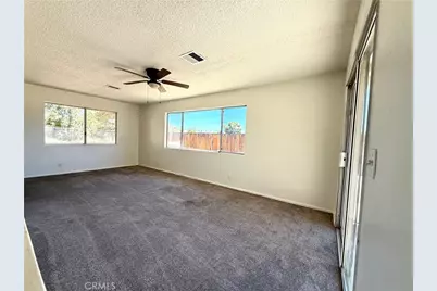 20565 Winona Rd, Apple Valley, CA 92308 - Photo 12