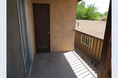 15845 Tokay, Victorville, CA 92395 - Photo 16