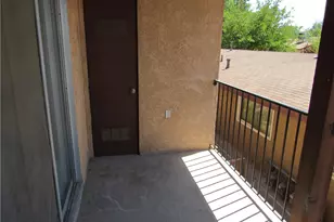 15845 Tokay, Victorville, CA 92395 - Photo 16