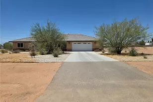 16118 Ocotilla Rd, Apple Valley, CA 92307 - Photo 1