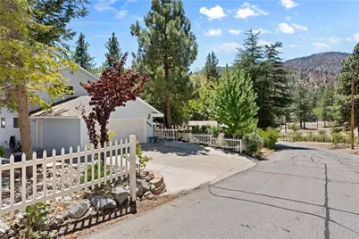 1025 Rivera, Wrightwood, CA 92397 - Photo 2