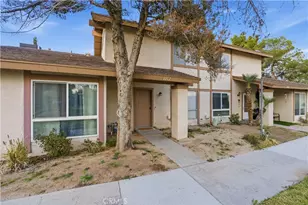1012 Peg St, Ridgecrest, CA 93555 - Photo 2