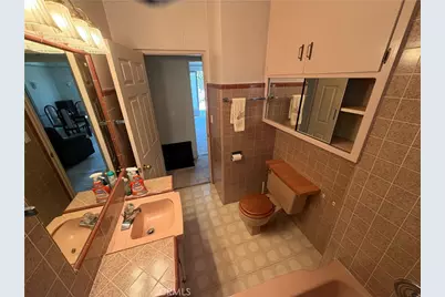 637 S Buena Vista, Redlands, CA 92373 - Photo 18