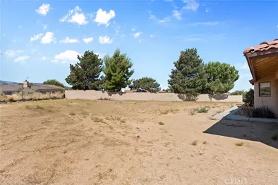 4467 Valle Vista Court, Phelan, CA 92371 - Photo 28