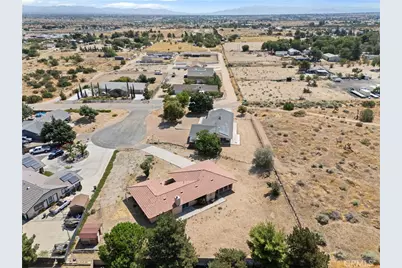 4467 Valle Vista Court, Phelan, CA 92371 - Photo 36