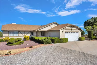 7824 Columbine, Oak Hills, CA 92344 - Photo 4