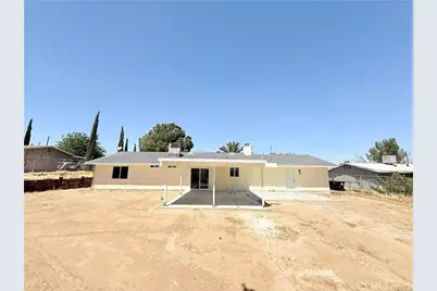 15807 Sitting Bull, Victorville, CA 92395 - Photo 6