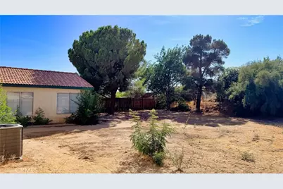 16237 Westland, Victorville, CA 92395 - Photo 46