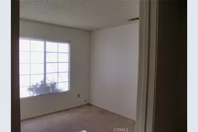 13160 Wrangler, Victorville, CA 92392 - Photo 6